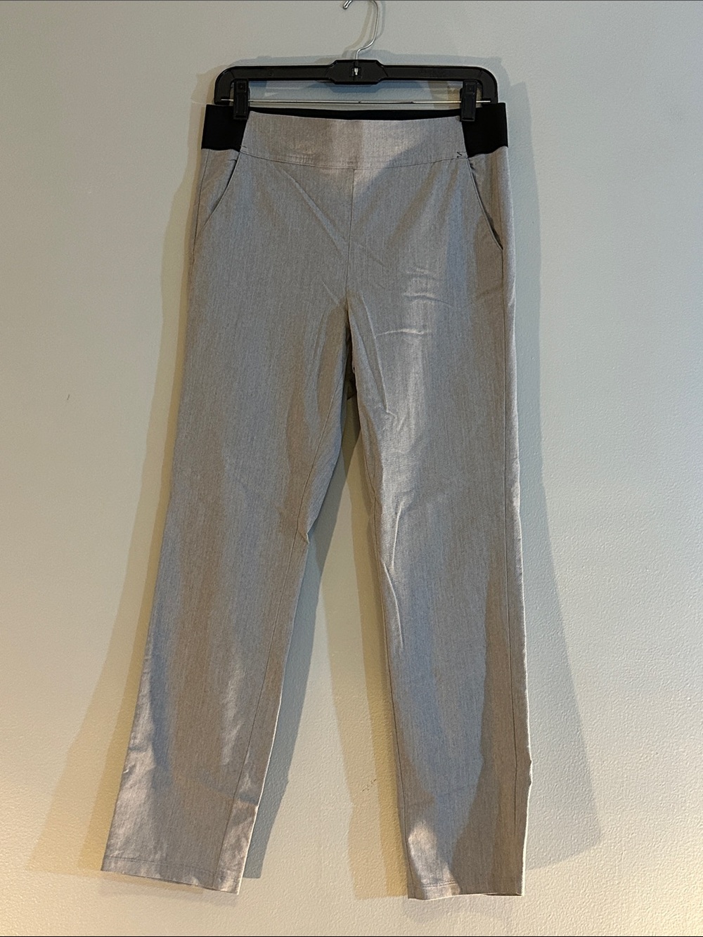Simply Vera Vera Wang gray lightweight pants - Size M